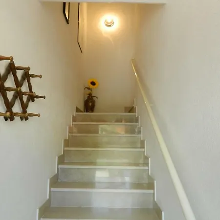 Ema Apartment