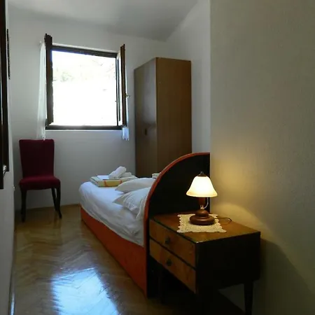 Ema Apartment Brela